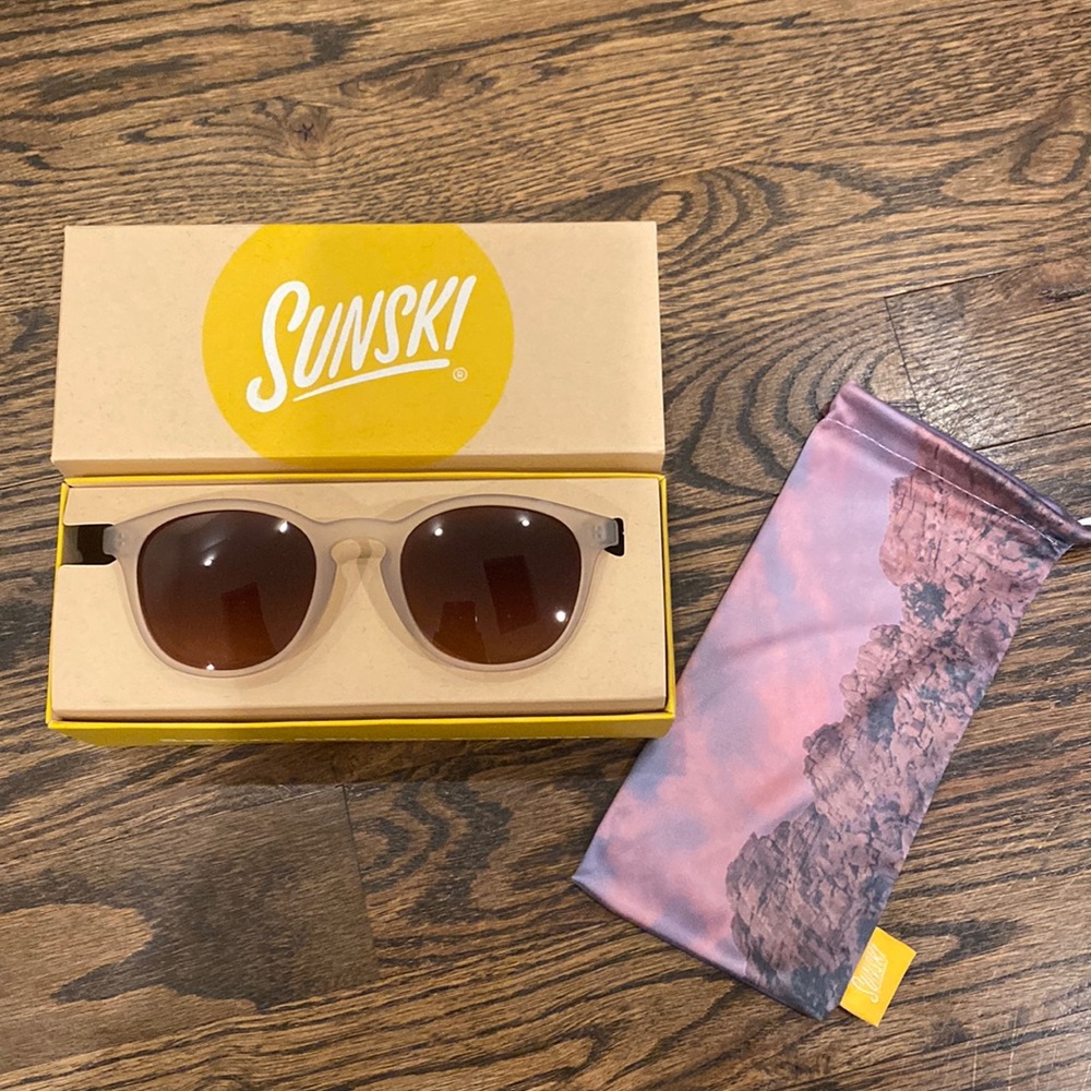 NWT Sunski Yuba Sunglasses